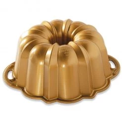 Nordic Ware Anniversary Bundt Pan Bakeware
