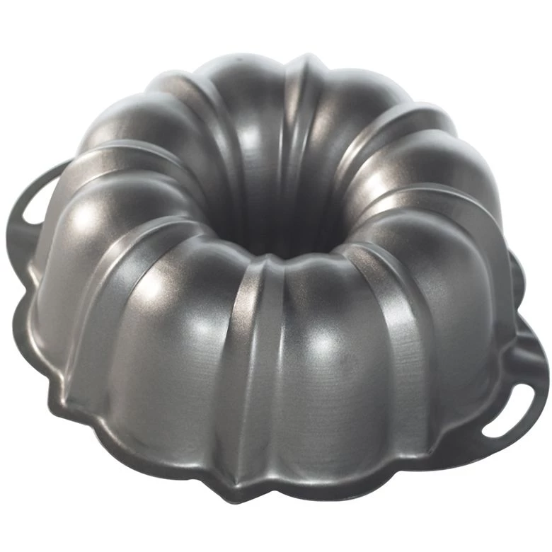 Nordic Ware 12-Cup Bundt Pan Bakeware 3 Nordic Ware 12-Cup Bundt Pan Bakeware