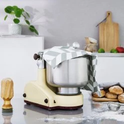 Appliances Ankarsrum 600 Watt Stand Mixer