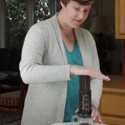 Coffee & Tea AeroPress Coffee Maker 9 Coffee & Tea AeroPress Coffee Maker