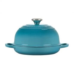 Le Creuset Bread Oven 9.5" 7 Le Creuset Bread Oven 9.5