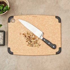 Epicurean Cutting Board With Non-Slip Feet