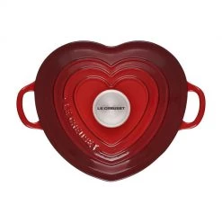 Le Creuset Heart Cocotte, 2 Qt.
