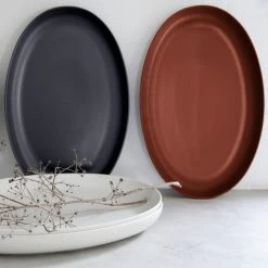 Casafina Pacifica Oval Platter, Cayenne